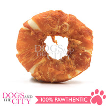 Load image into Gallery viewer, PETTO BAKE ARTISAN DOG TREATS Rawhide Donut Wraps with Chicken 70g - Dogs And The City Online